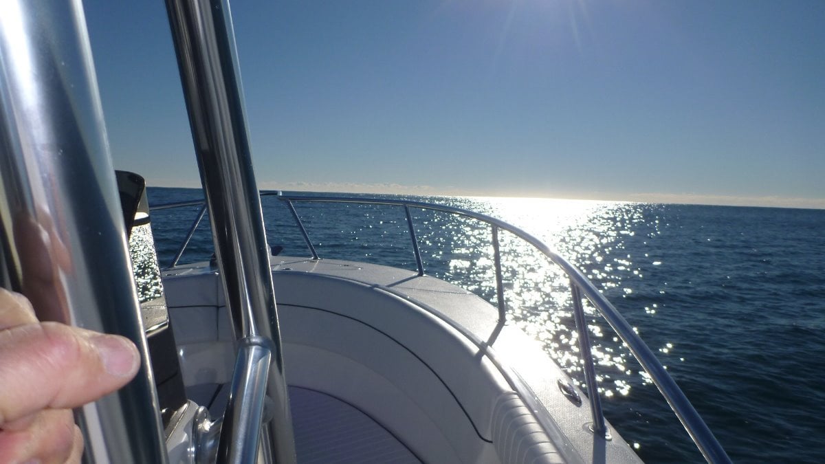 Ocean Max Offshore Centre Console