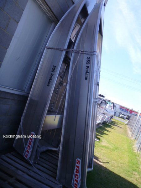 Stacer 319 Proline