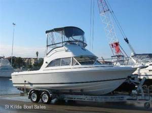 Caribbean 24 Flybridge Sports Fisherman