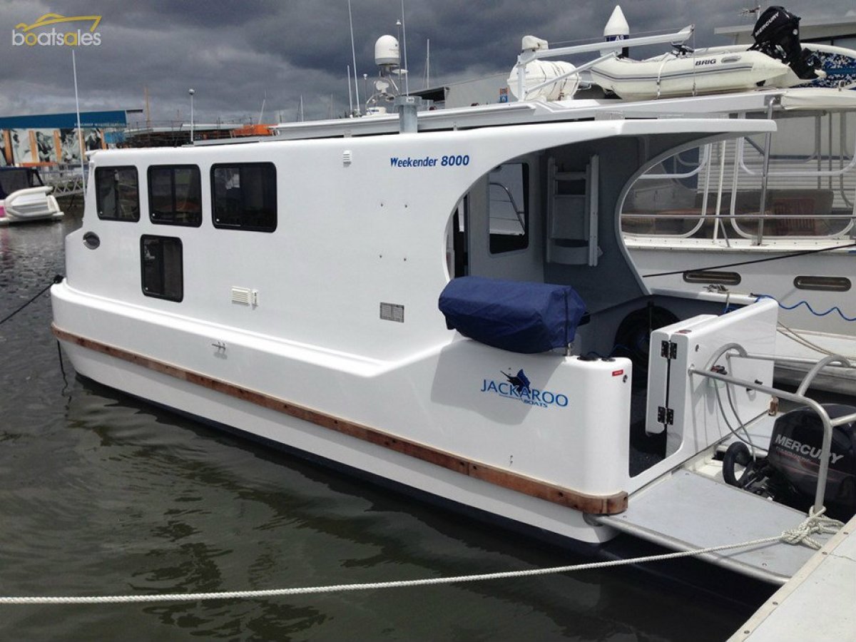Jackaroo 8000 Houseboat