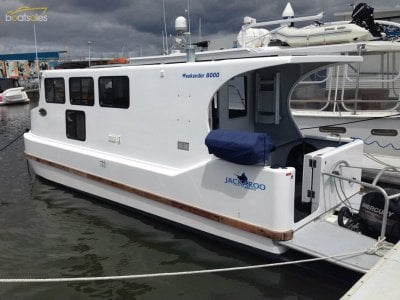 Jackaroo 8000 Houseboat