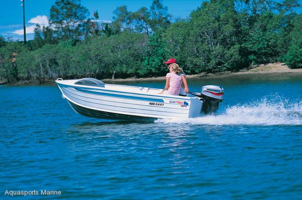 2014 Quintrex 400 Dart | Boat Research | Boats Online