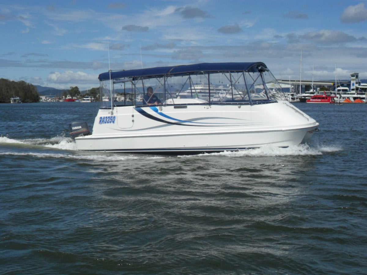 Jackaroo 7990 Commander Cat