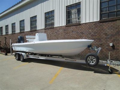 Contender 25 Bay