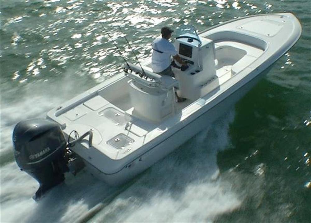 Contender 25 Bay