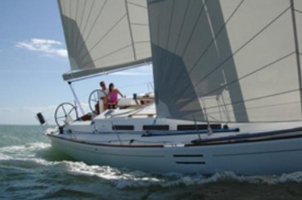 Dufour 40 Performance