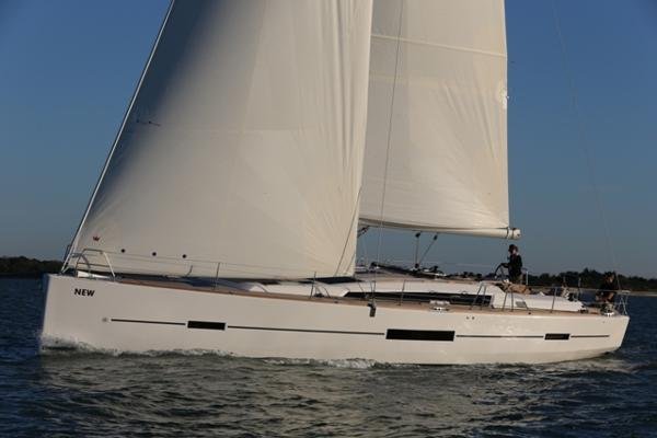 Dufour Grand Large 512