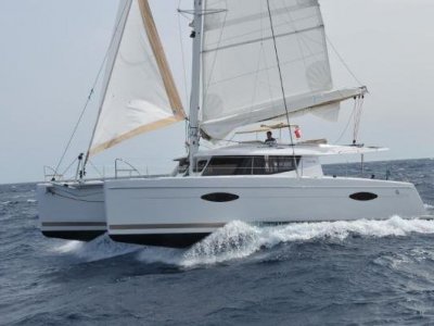 Fountaine Pajot Helia 44
