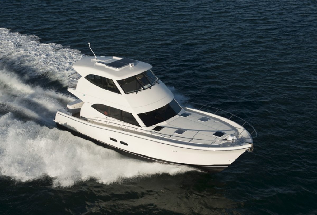 Maritimo M48
