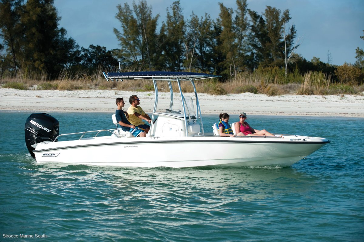 2016 Boston Whaler 230 Dauntless Boat Research Yachthub