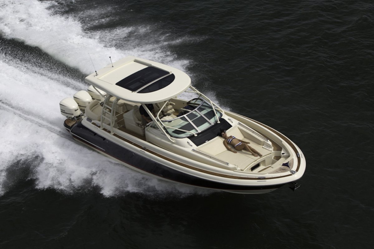 Chris Craft Launch 36