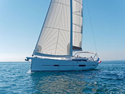 Dufour Grand Large 512