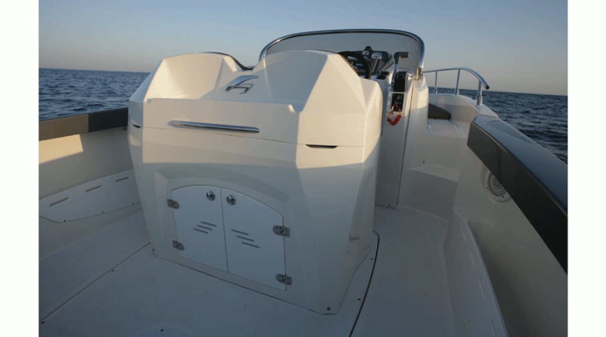 Karnic 2052 Sundeck