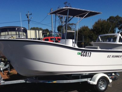 Oz Runner 450 Centre Console