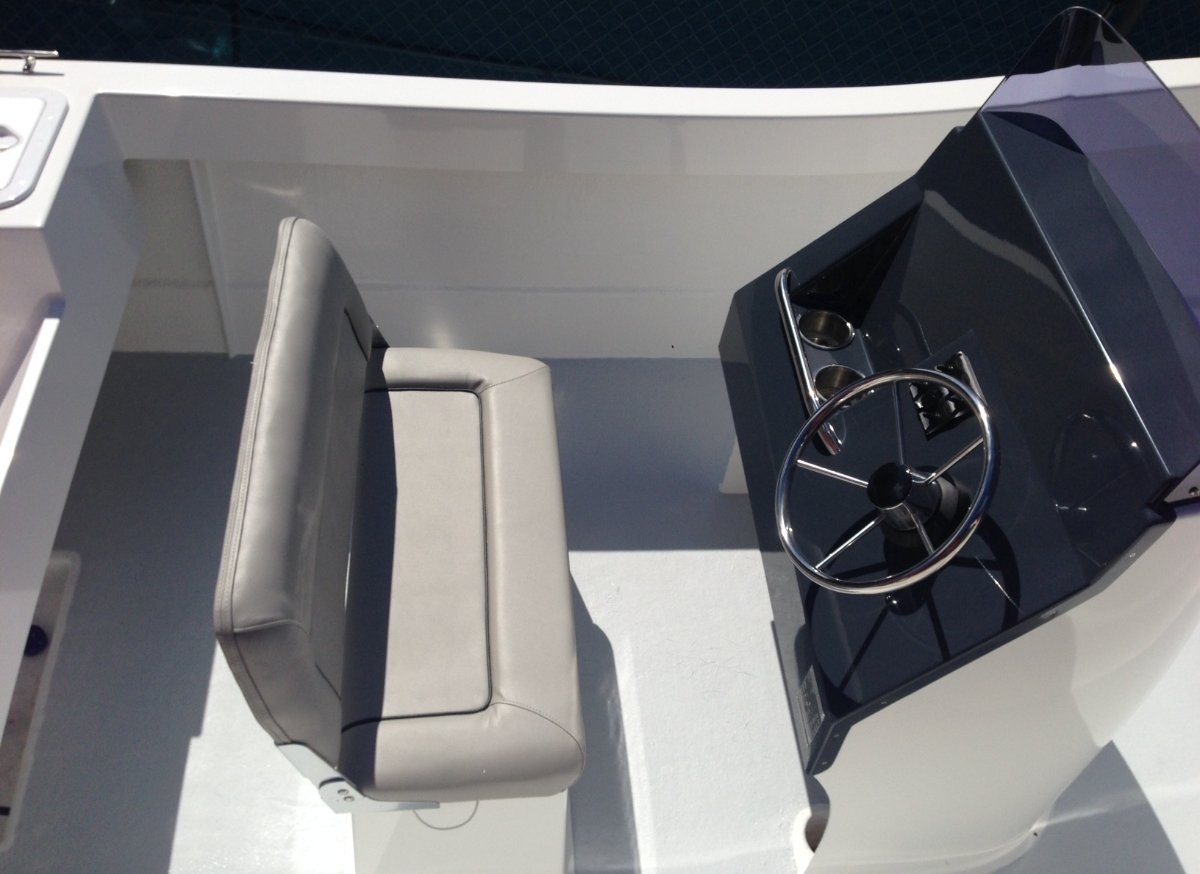 Oz Runner 450 Centre Console