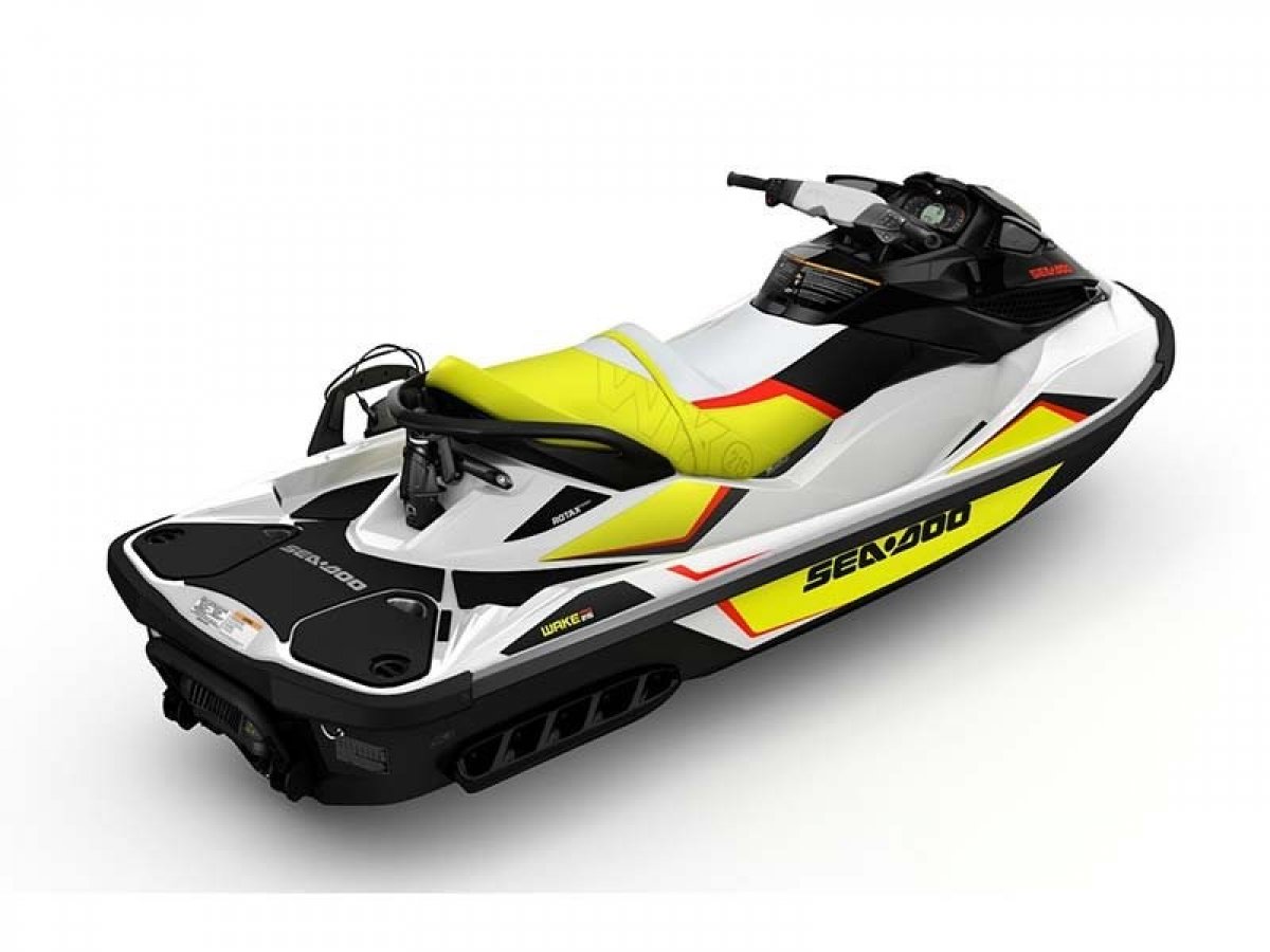 Sea-Doo Wake Pro 215