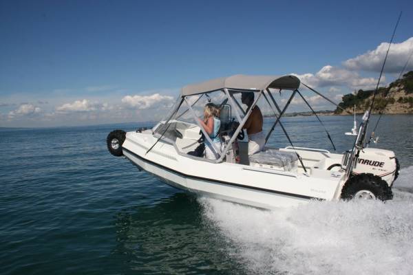 Sealegs 6.1m D-Tube