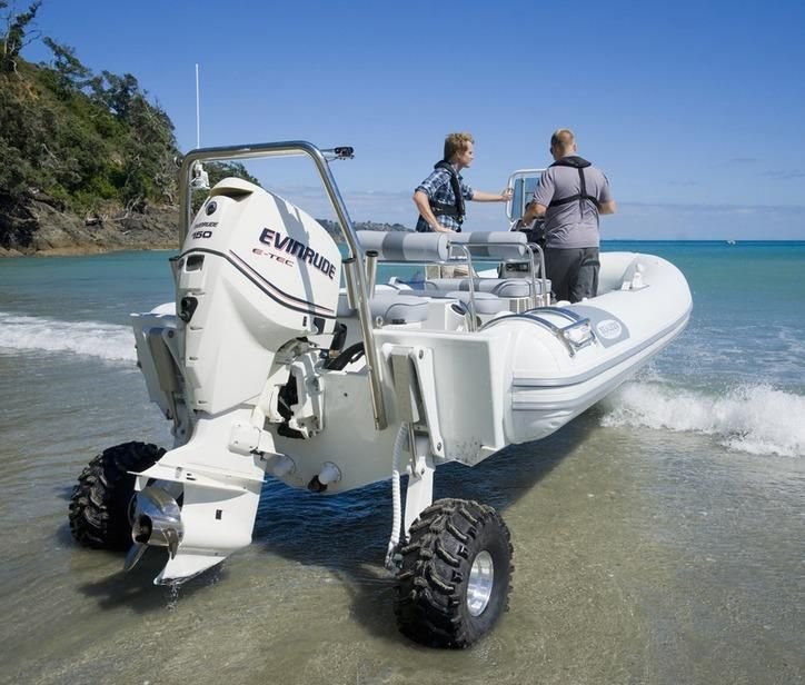 Sealegs 7.1m RIB