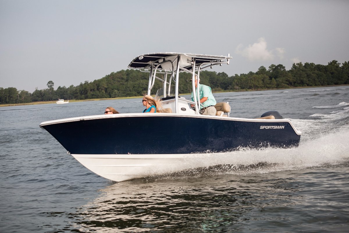 Sportsman Heritage 211 Centre Console