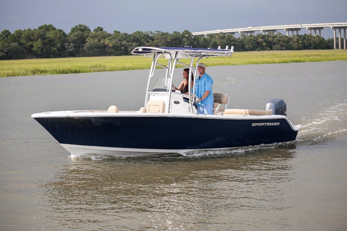 Sportsman Heritage 231 Centre Console