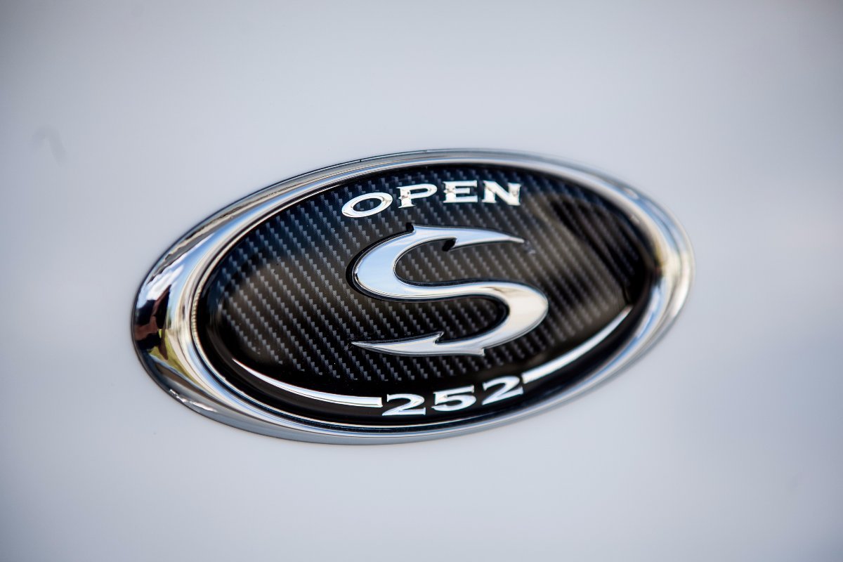 Sportsman Open 252 Centre Console