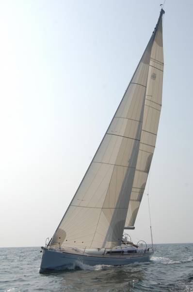 Dufour Grand Large 450