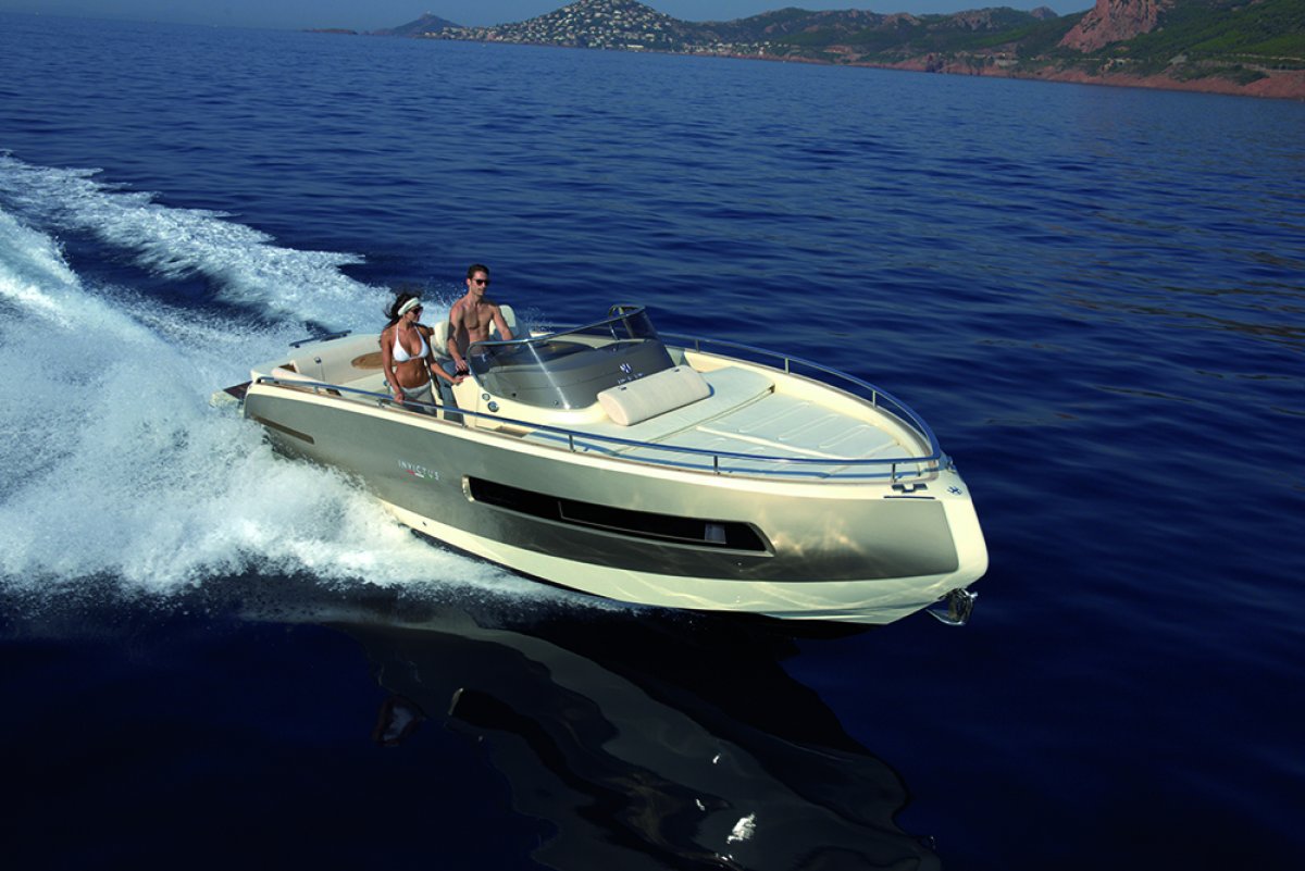 Invictus 280 GT:280 GT