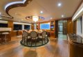 Majesty Yachts 135
