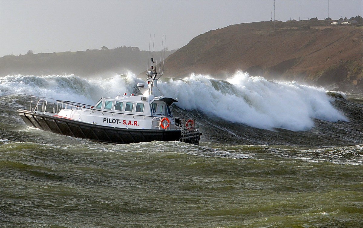 Safehaven Self Righting Interceptor 48 Pilot Boat/SAR