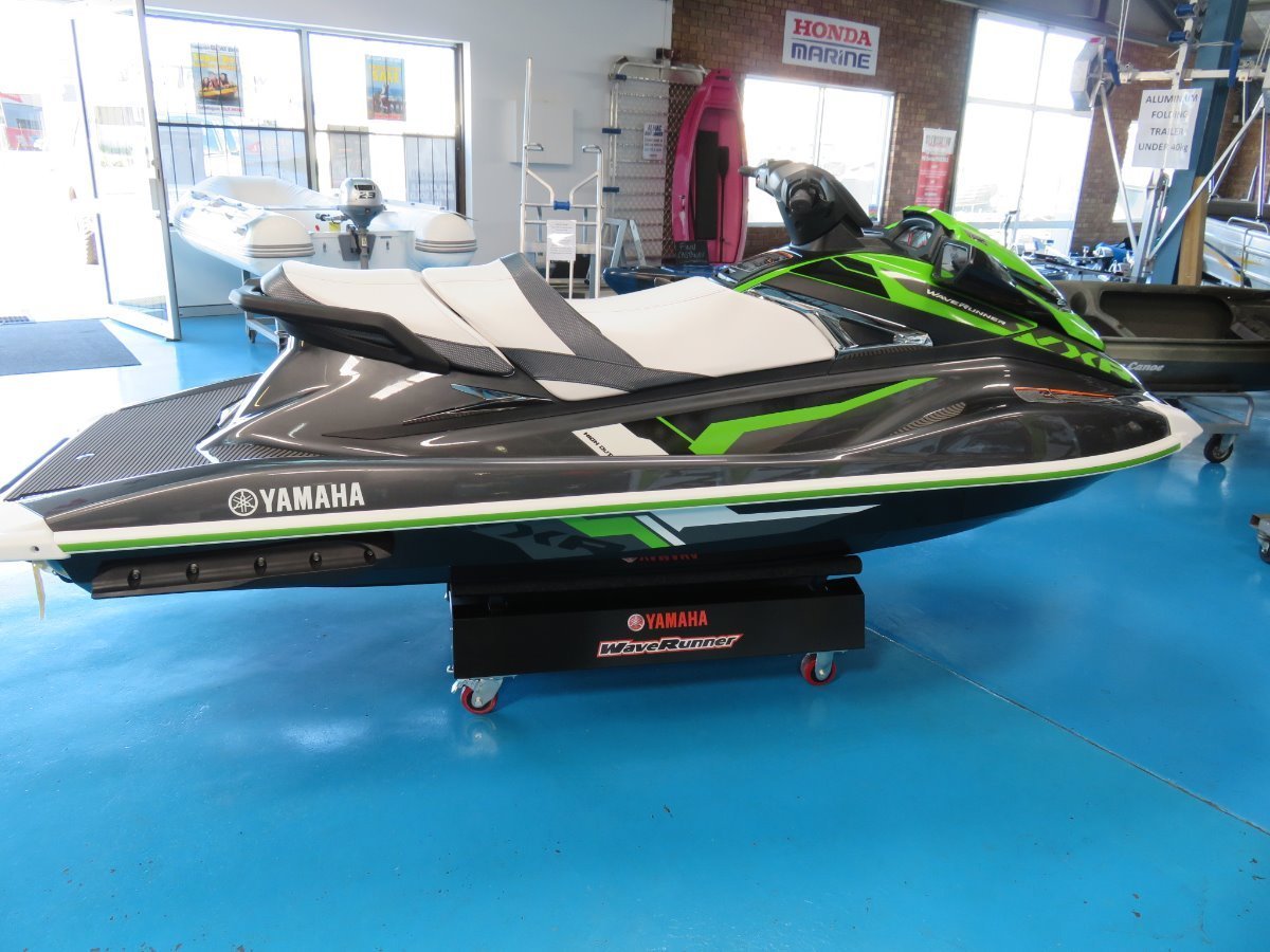 Yamaha Waverunner VXR