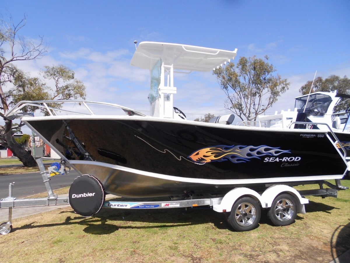 2016 Formosa 550 Centre Console Boat Research Boats Online