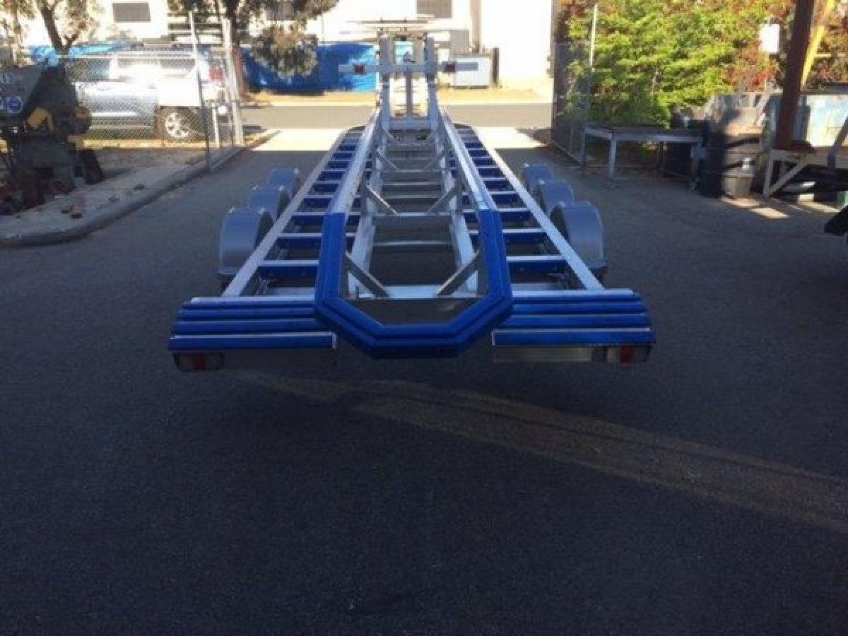 Goldstar Cat Trailer