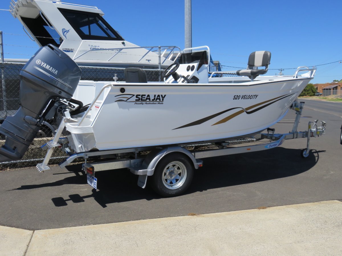 Sea Jay 5.20 Velocity Centre Console