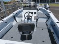 Sea Jay 5.20 Velocity Centre Console
