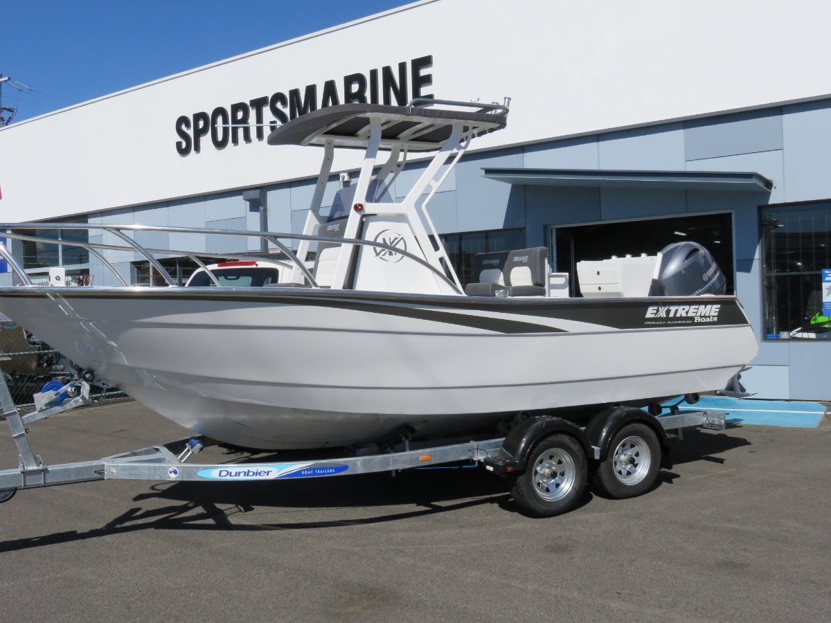 Extreme 605 Centre Console