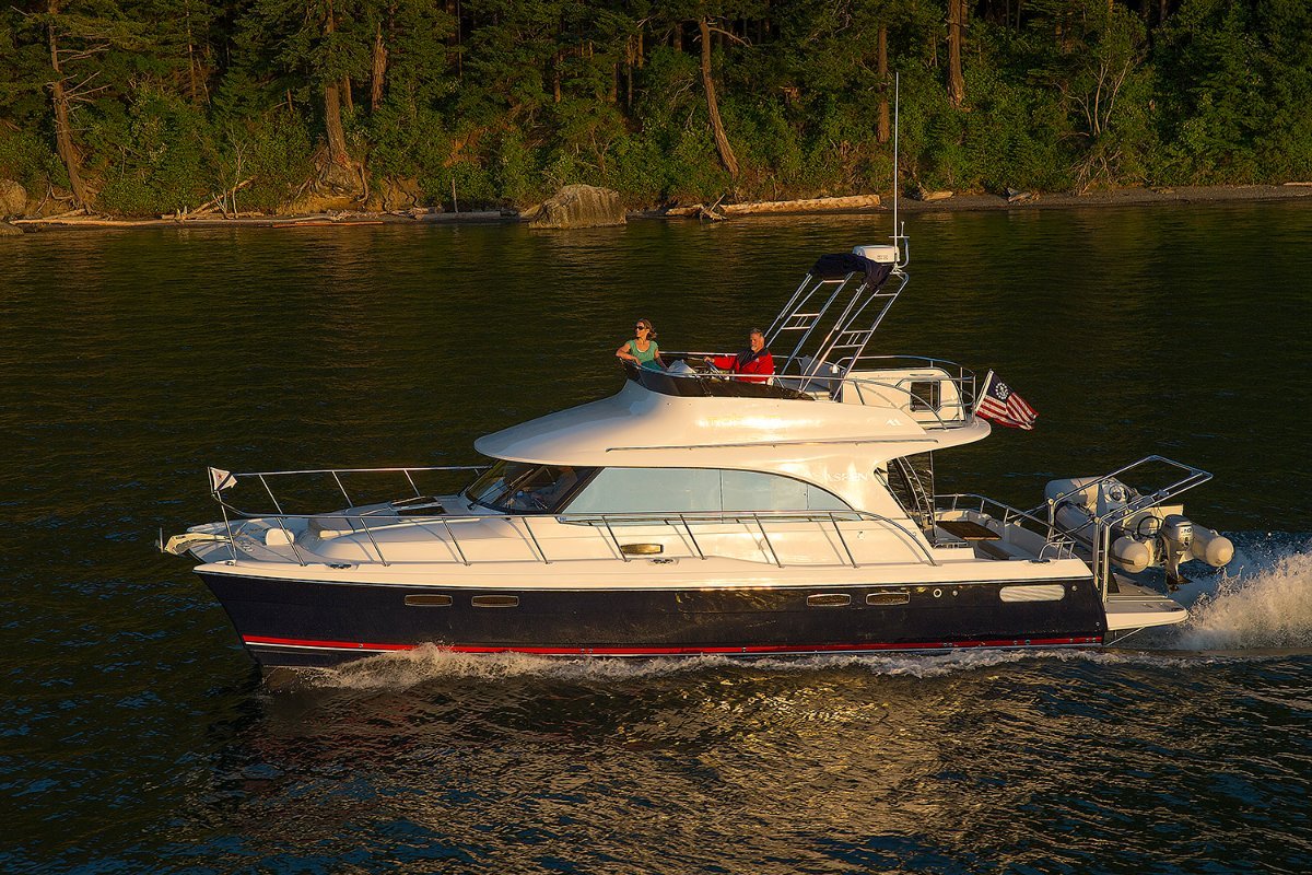 Aspen Power Catamaran C120