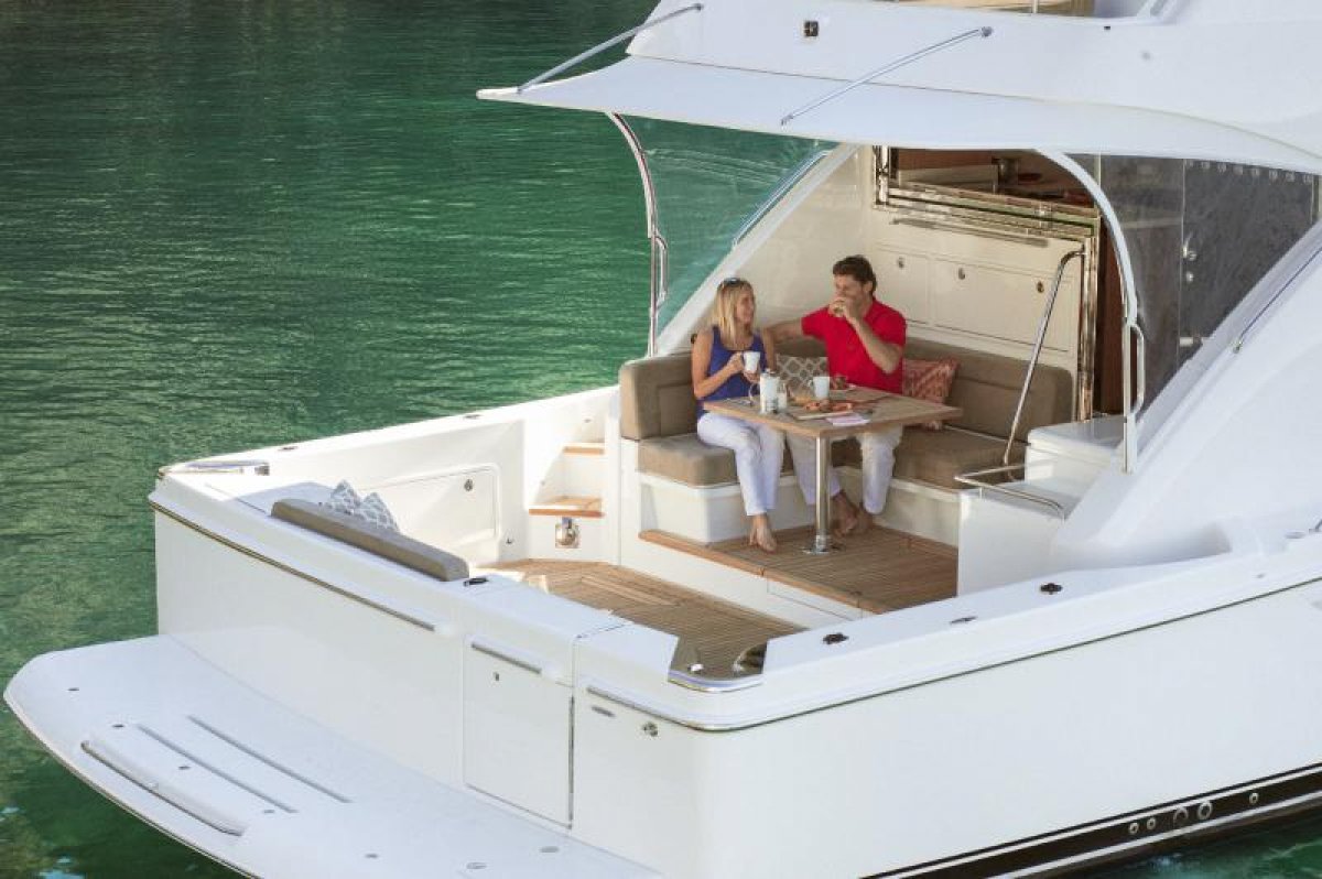 Riviera 57 Enclosed Flybridge