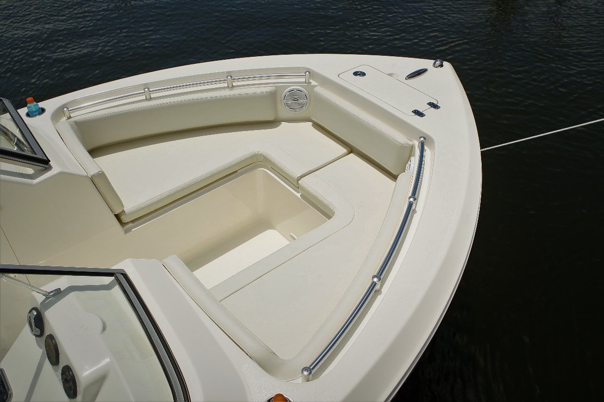 Cobia 220 Bow Rider
