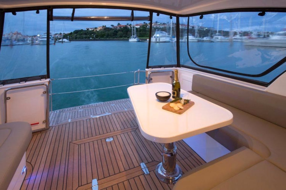 Salthouse Corsair 44E