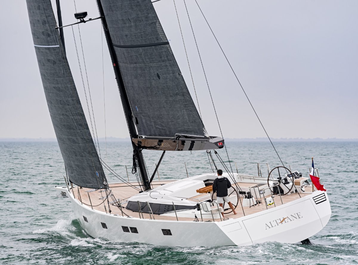 CNB Yachts 66