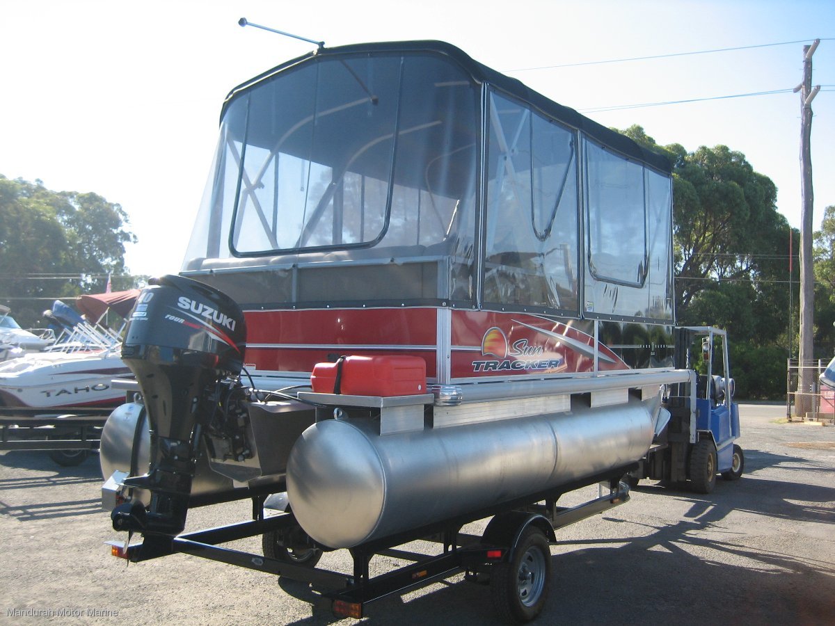 Sun Tracker Bass Buggy 16