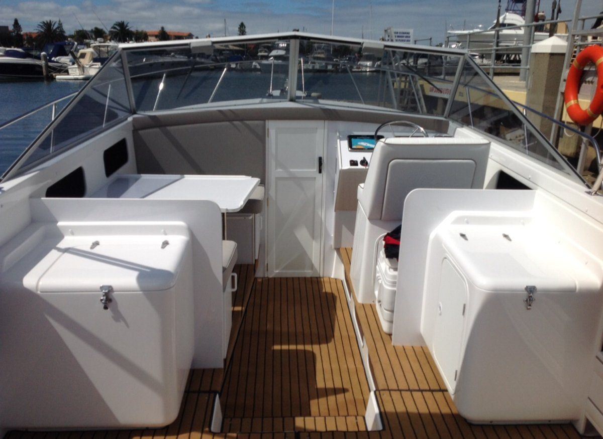 Caribbean 27 Open Runabout