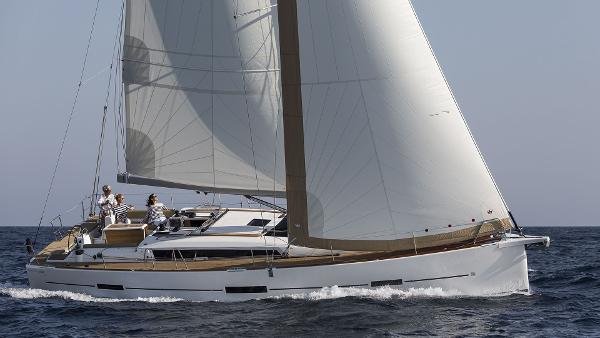 Dufour Grand Large 460