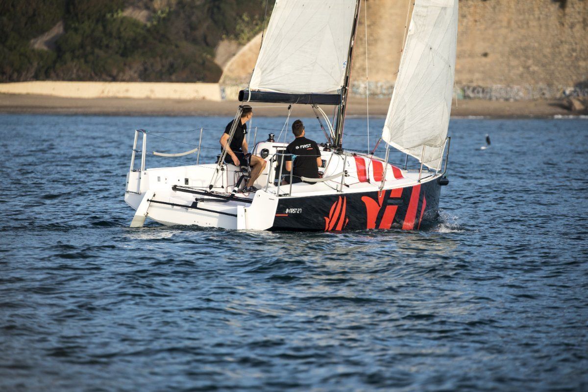 Beneteau First 27