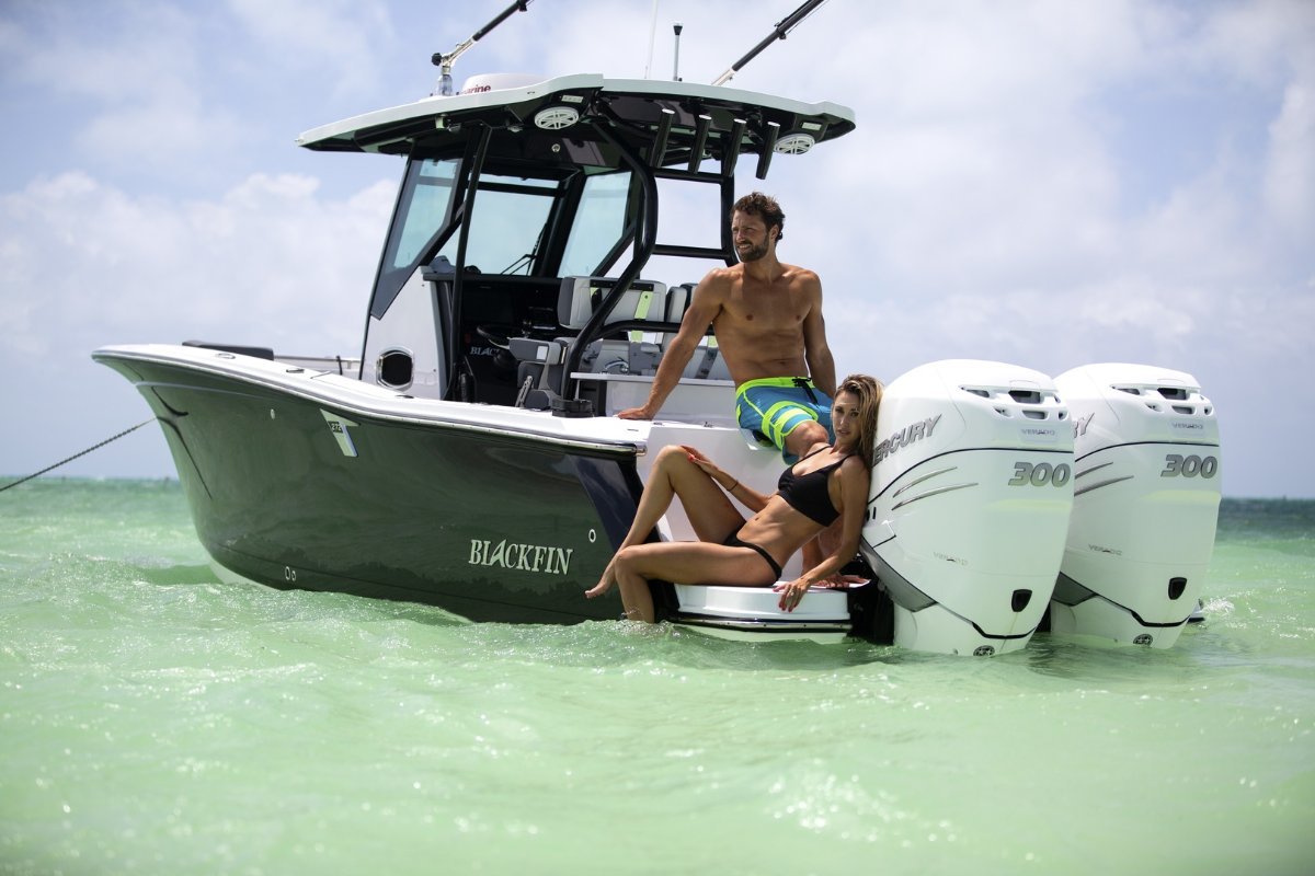 Blackfin 272CC