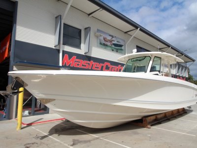 Boston Whaler 380 Outrage