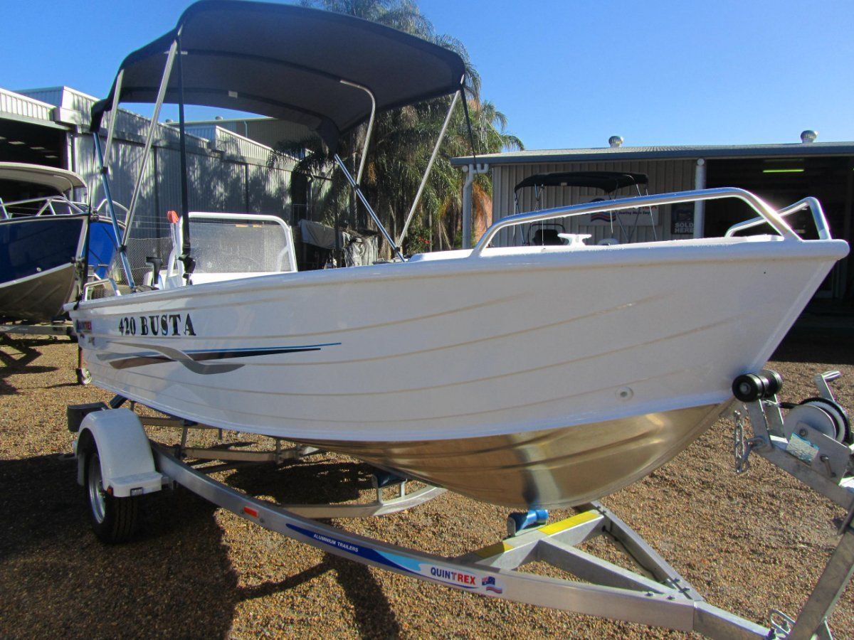 Quintrex 420 Busta Side Console