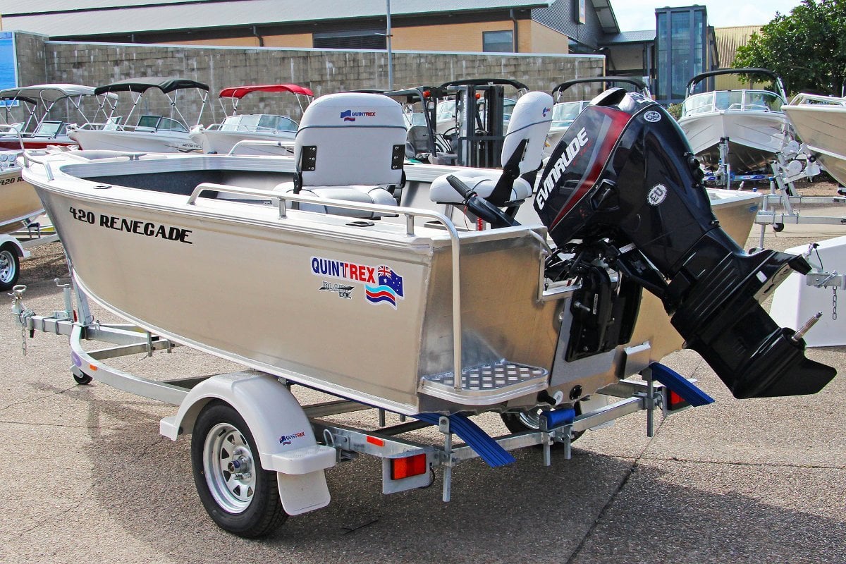 Quintrex 420 Renegade