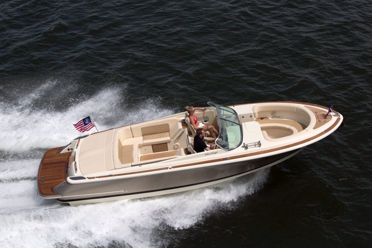 Chris Craft Launch 30