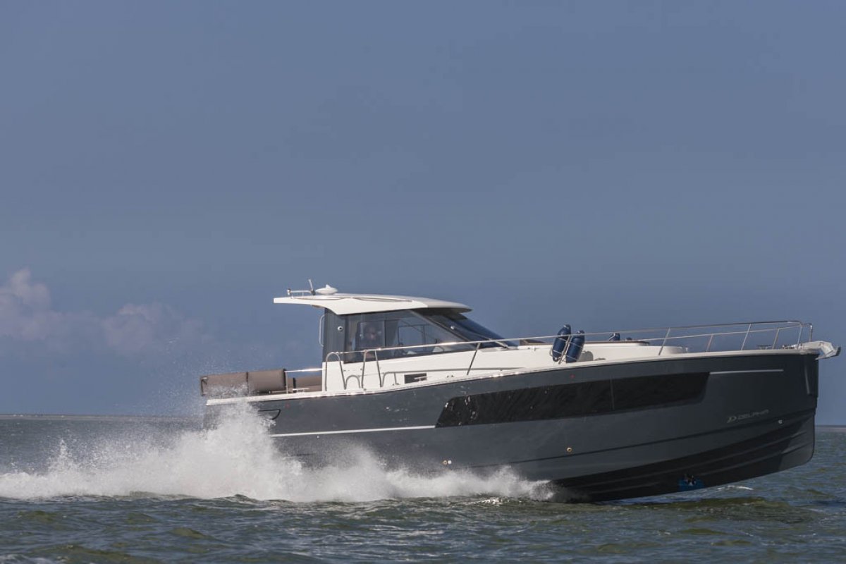 Delphia Escape 1100 Soley